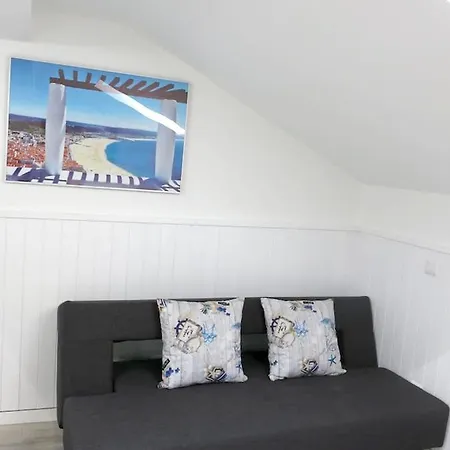 One Bedroom At 500 M Away From The With Wifi