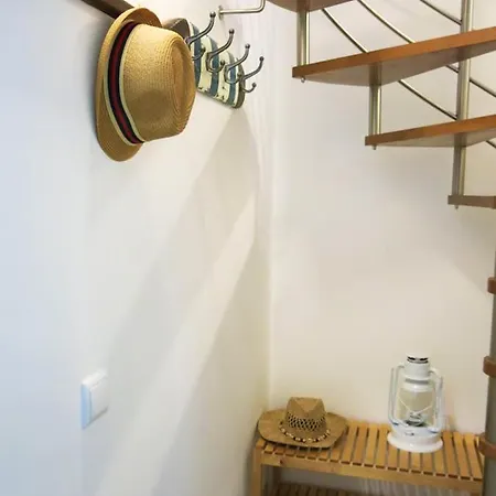 Daire One Bedroom At 500 M Away From The With Wifi Nazaré