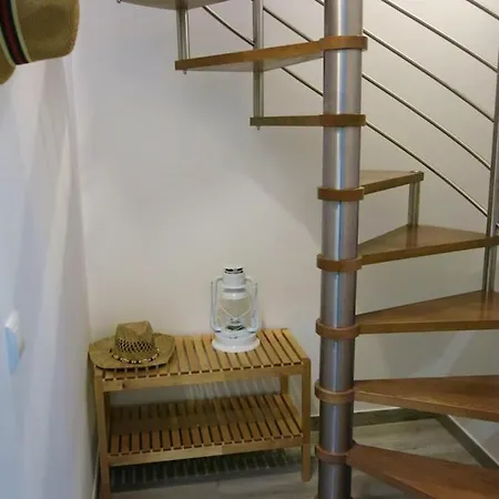 Daire One Bedroom At 500 M Away From The With Wifi Nazaré